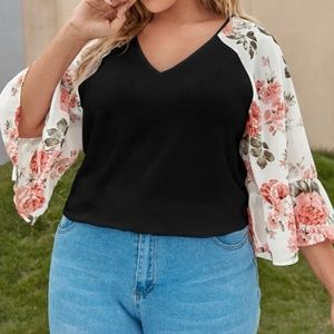 BEAUTIFUL V-NECK TOP WITH FLORAL 3/4 LENGTH CHIFFON SLEEVES